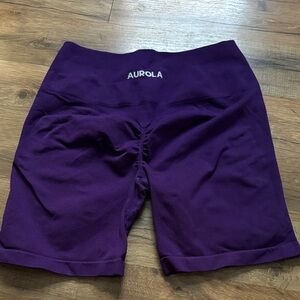 Aurola Shorts
